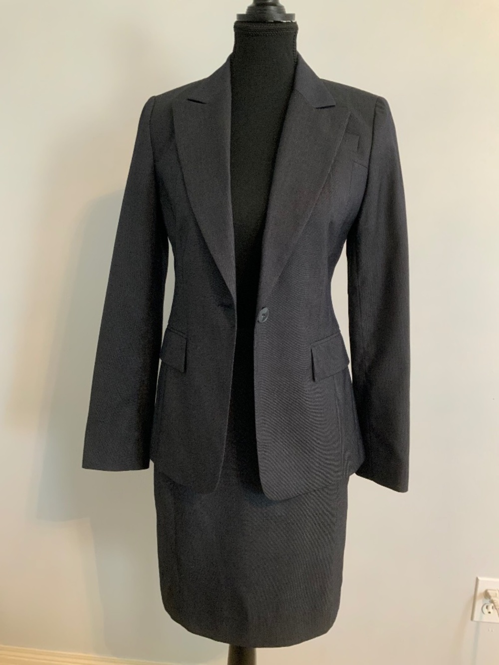 Judith and Charles skirt suit wool and silk blend
